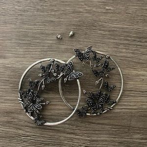 butterfly hoops